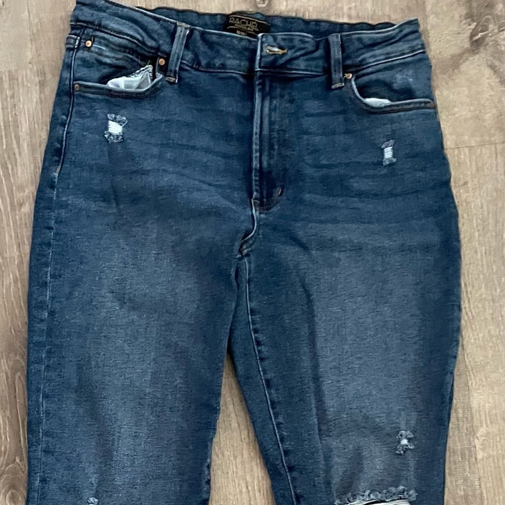 Size 12 Women’s Rachel jeans